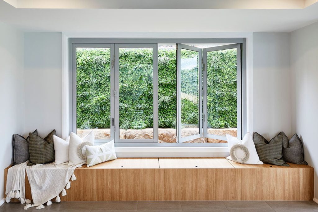 خرید پنجره عایق صدا و انرژی